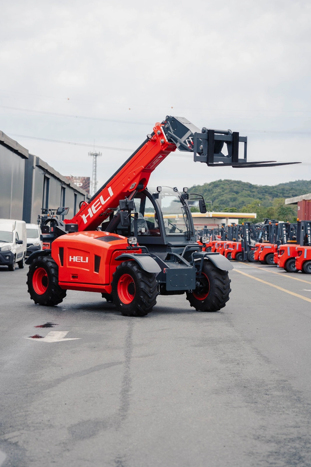 Empilhadeira Heli em construção e obras